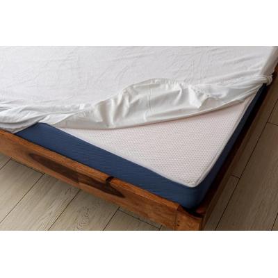 Cool and waterproof white mattress